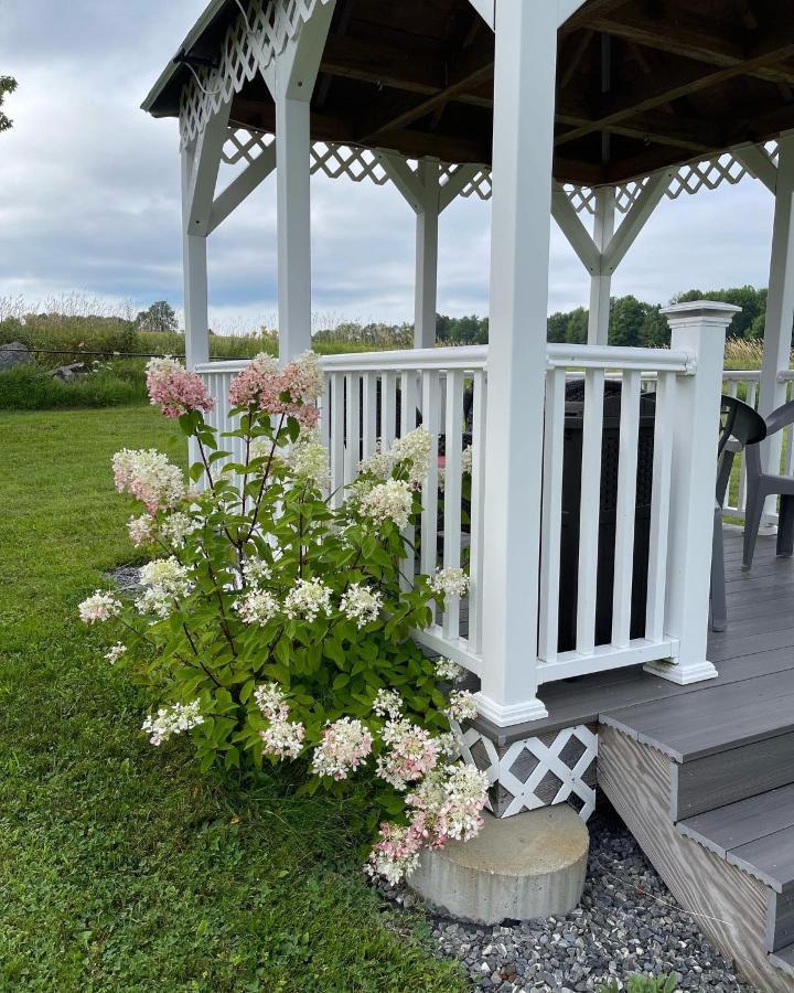 Blueberry Fields Bed & Breakfast Jefferson 外观 照片
